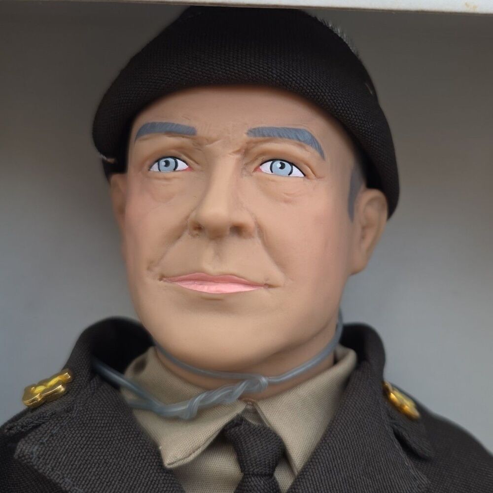 Effanbee Dwight D. Eisenhower 16" Doll 1987 "The Presidents" Collection - Picture 2 of 8